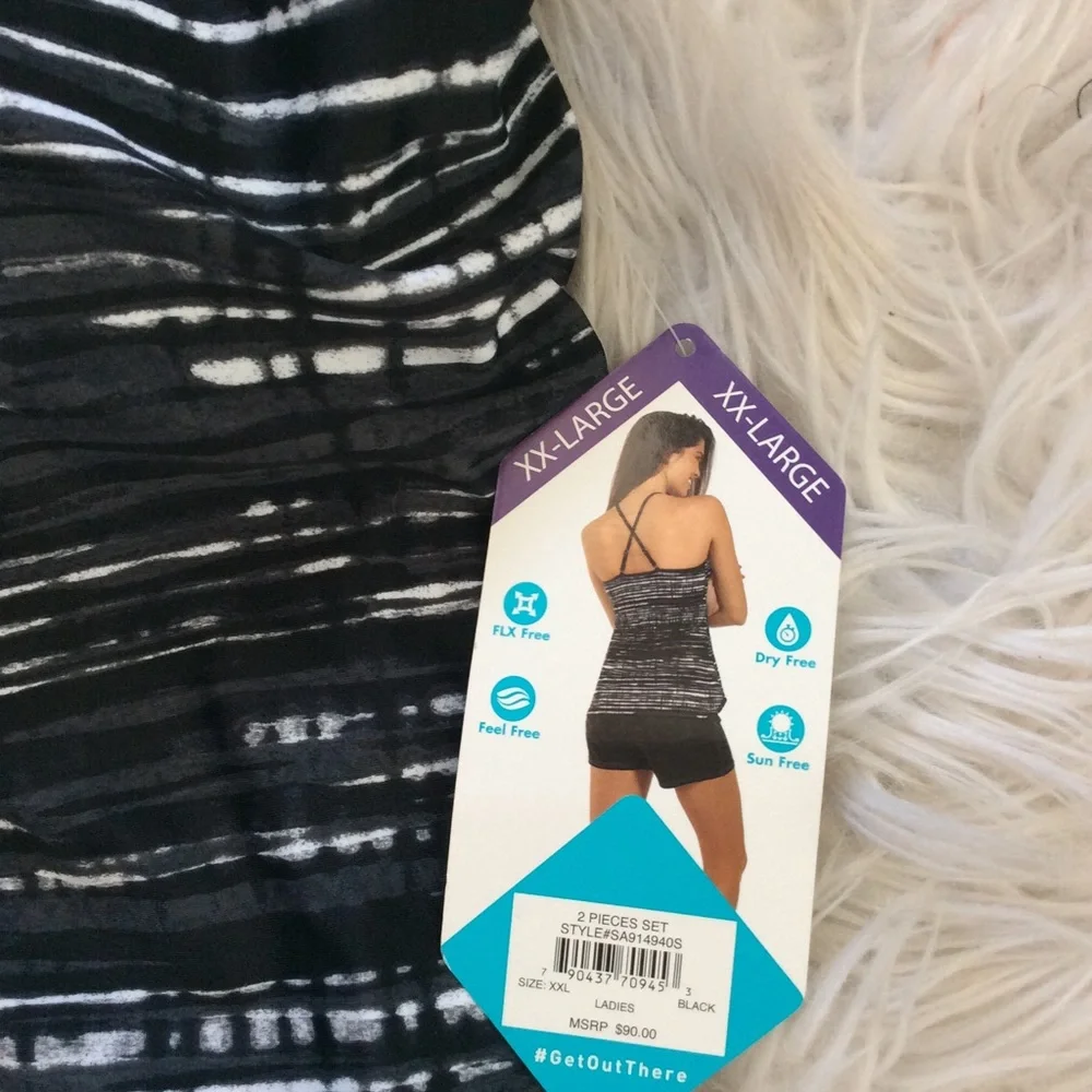 NWT Free Country High Neck Caged Tankini Top
